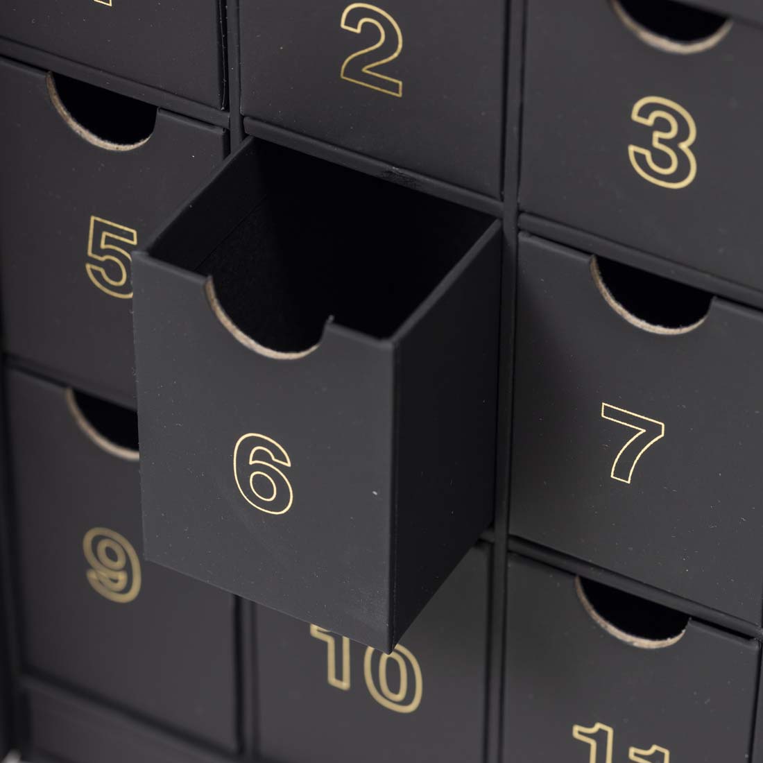 Black VO1, Advent Calendar