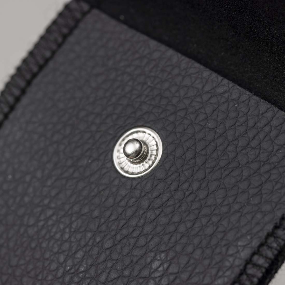 Black VO1, Pouch, Synthetic 1