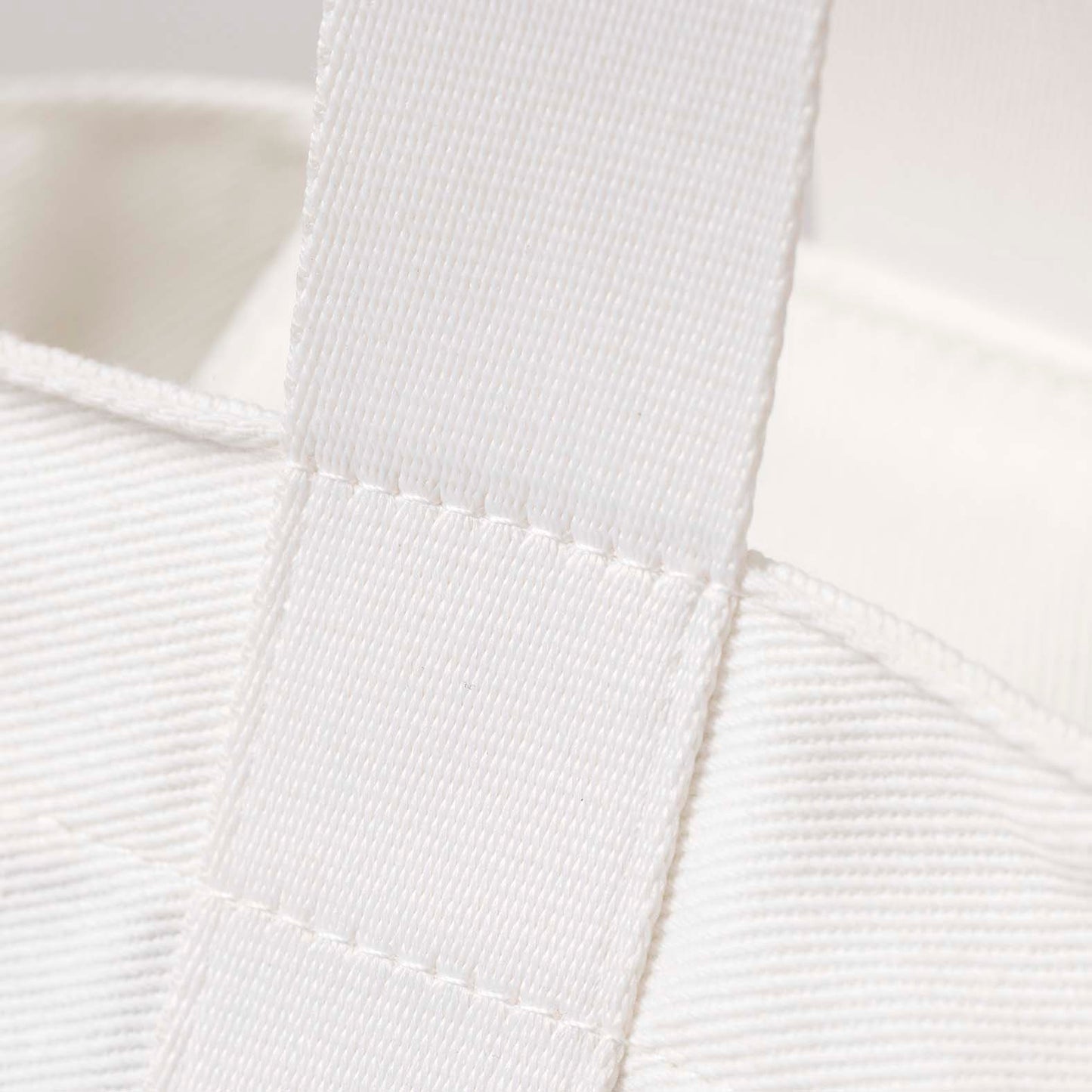 White VO1, Tote Bag