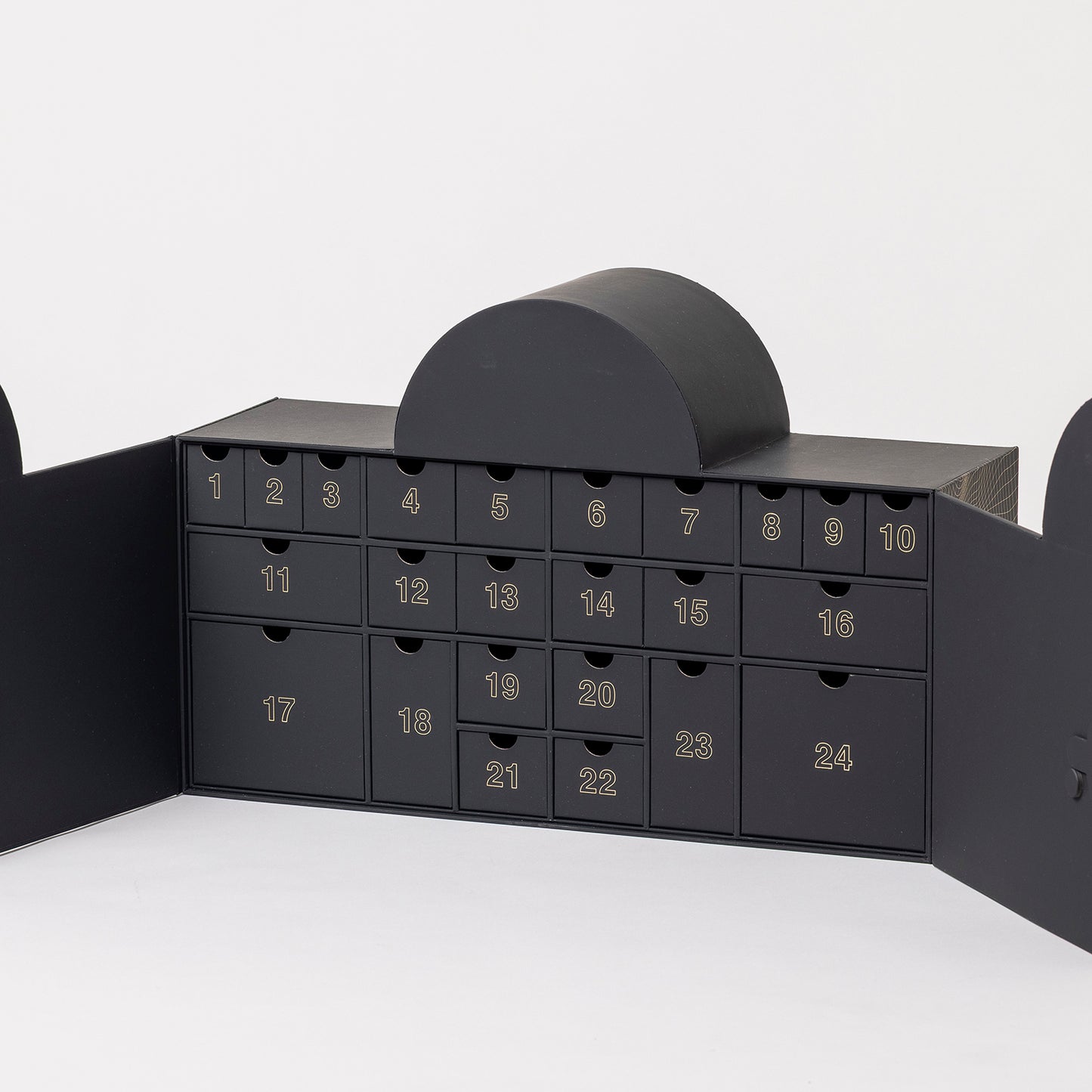 Noir V1, Advent Calendar