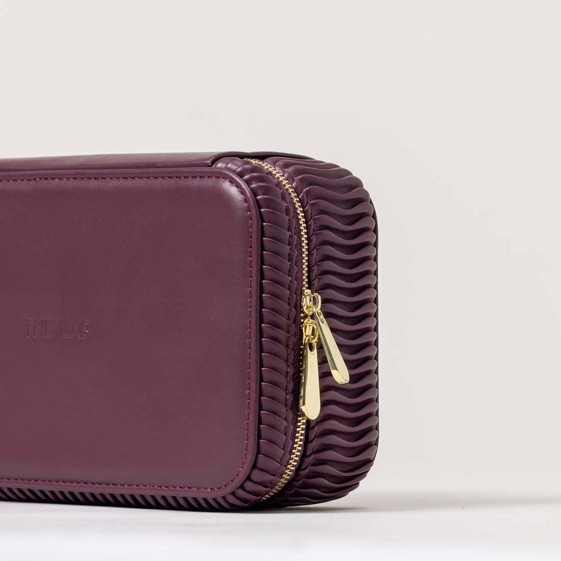 Teal VO1, Travel Case