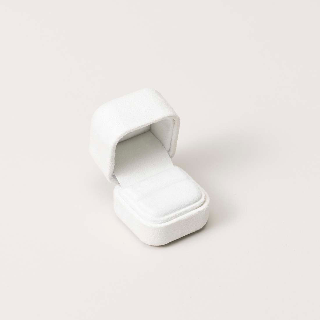 White VO1, Jewelry Box, Luxe 2