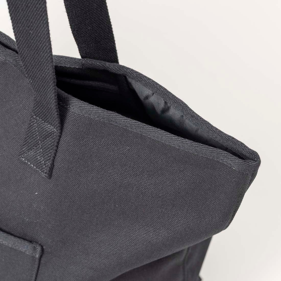 Black VO1, Tote Bag