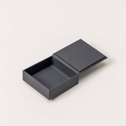 Black VO1, Jewelry Box, Paper 3