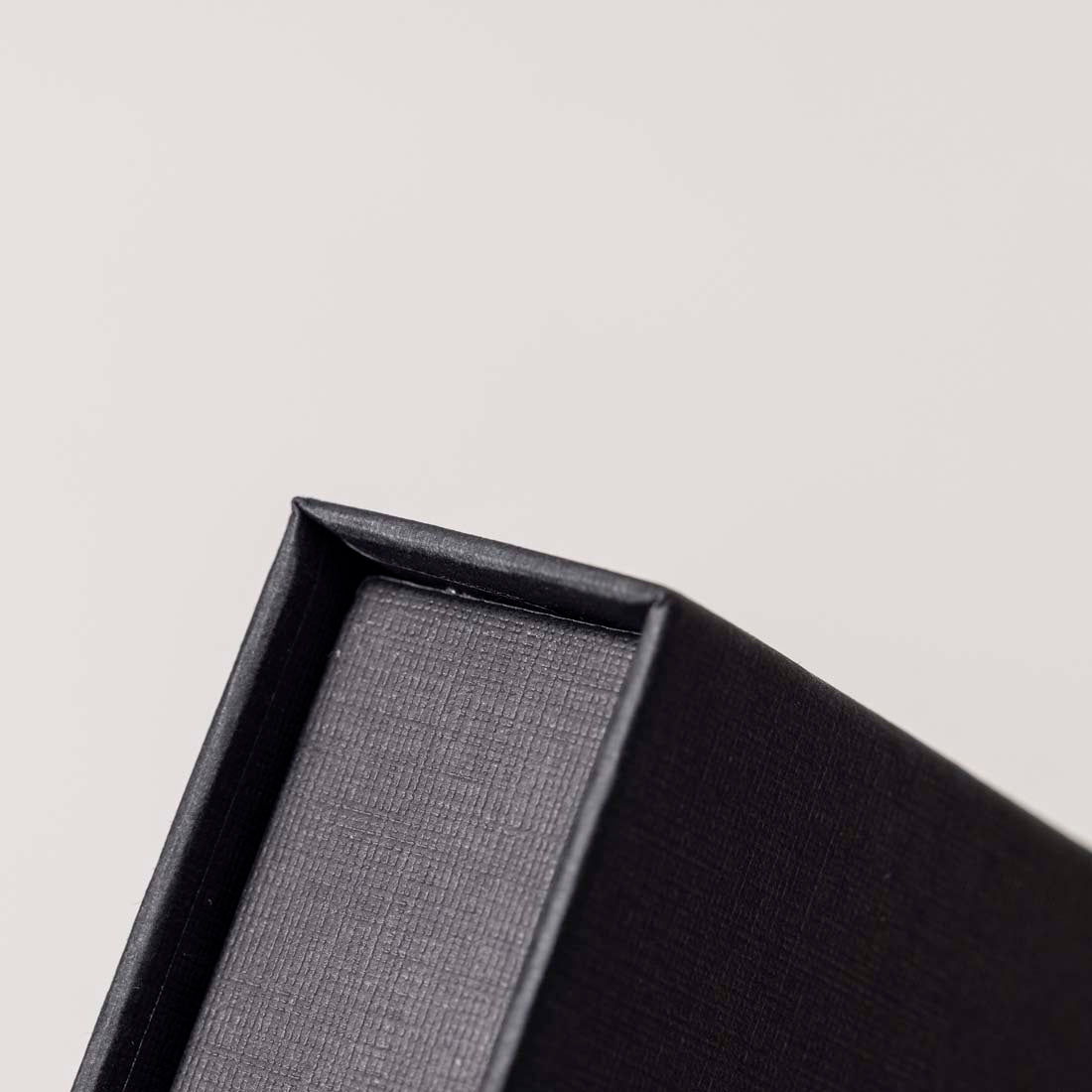 Black VO1, Jewelry Box, Paper 4