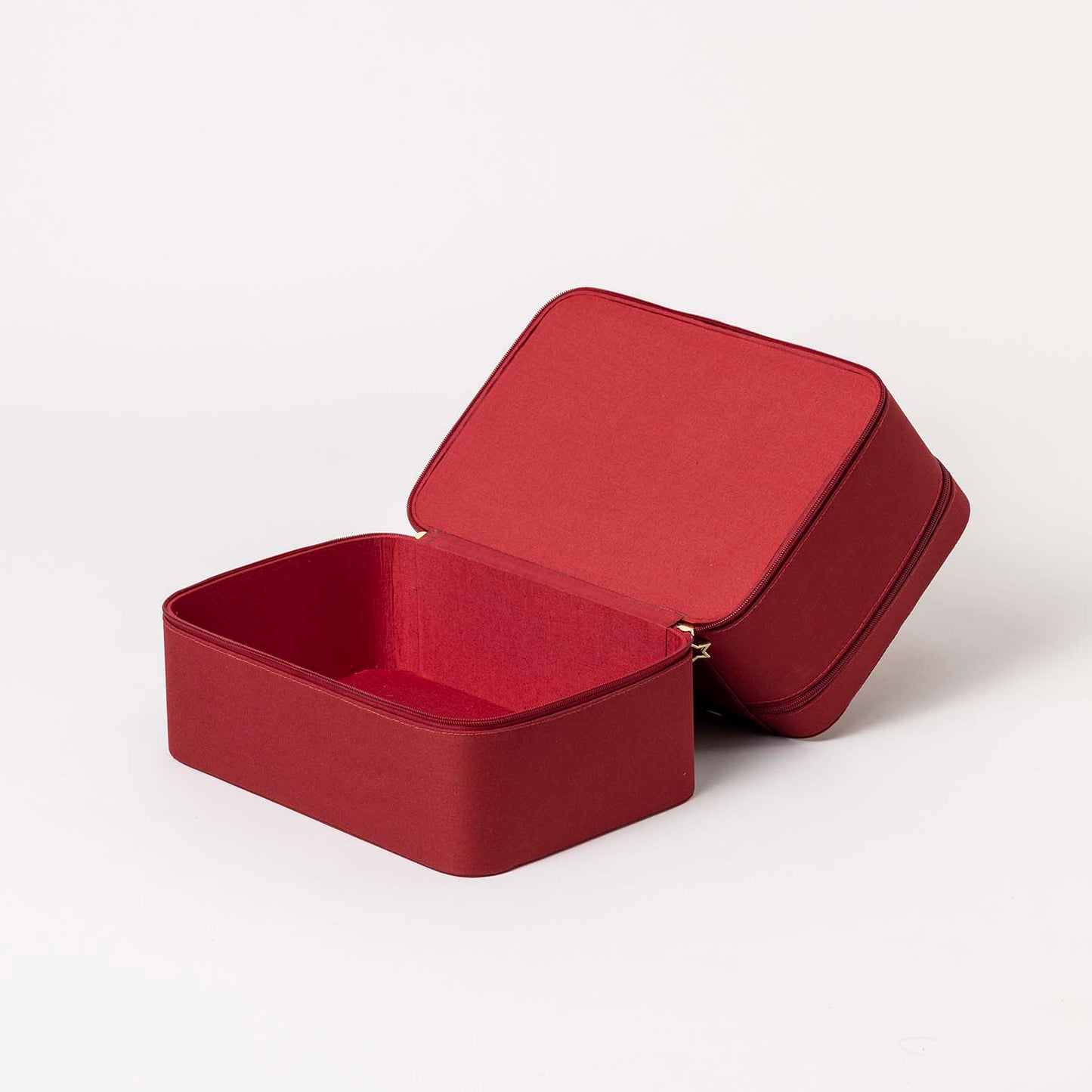 Festive V1, Travel Beauty Case, LGE