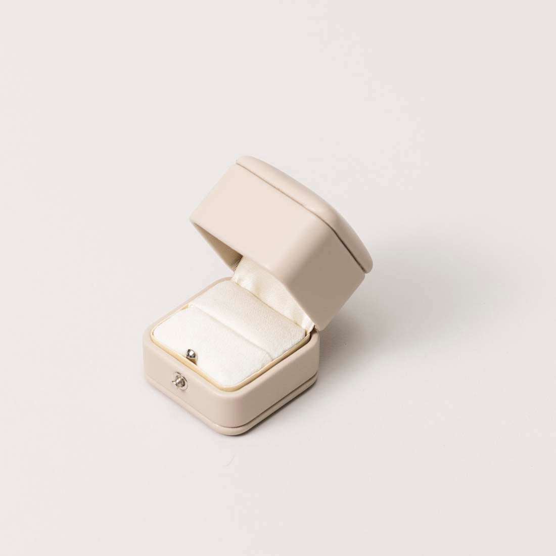 Mist VO1, Jewelry Box, Luxe 7