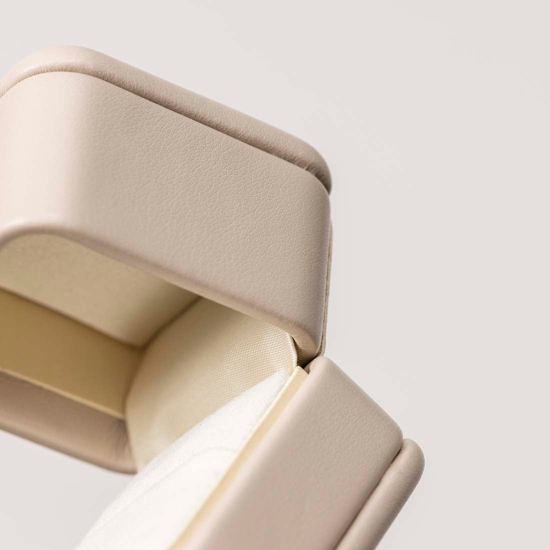 Mist VO1, Jewelry Box, Luxe 7