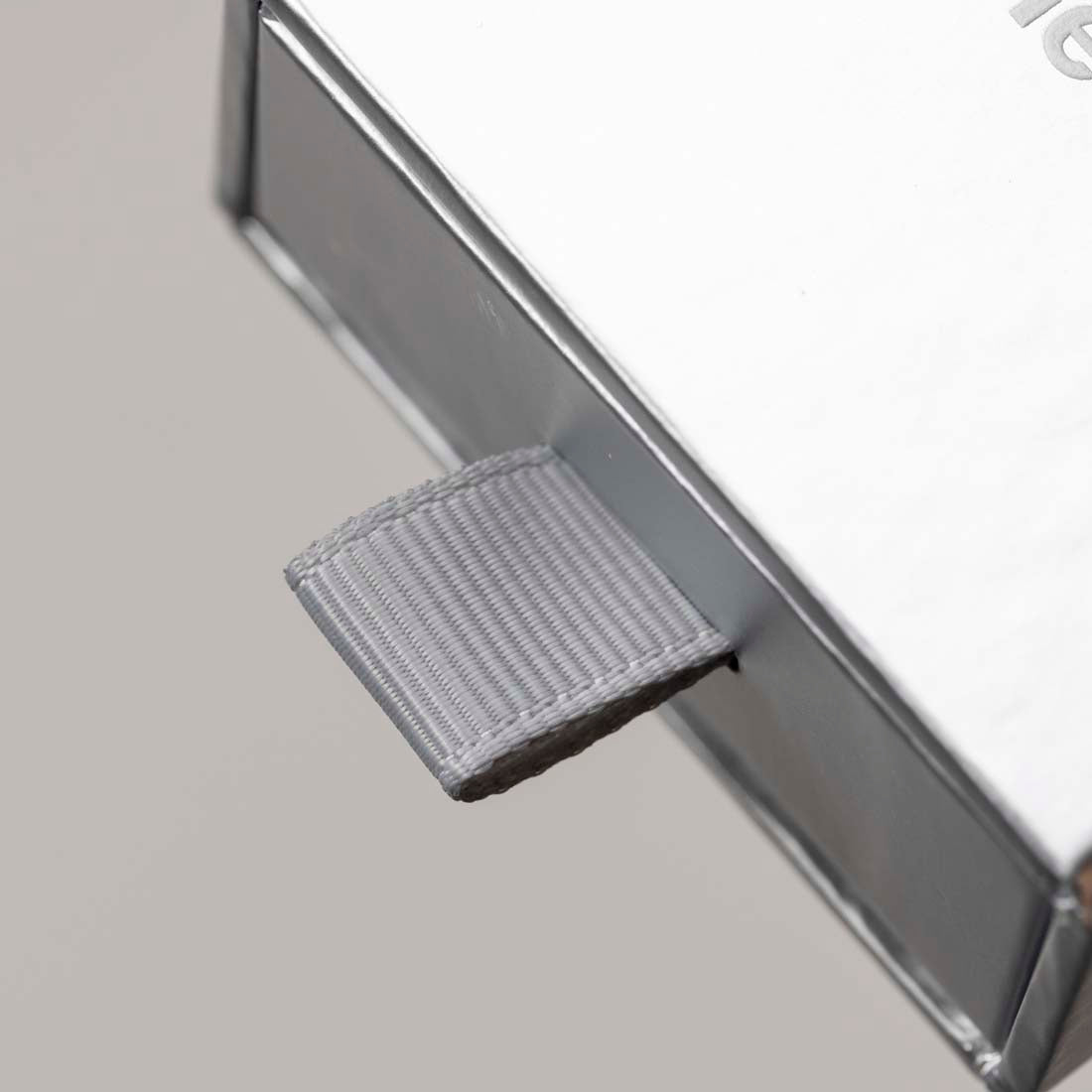 Silver/Grey VO1, Paper 5, SML