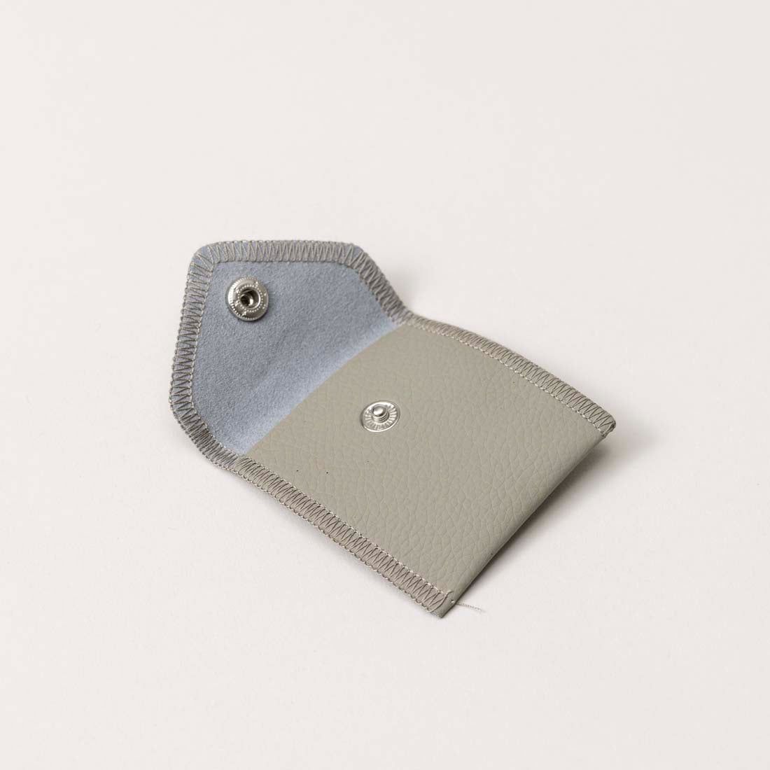 Silver/Grey VO1, Pouch, Synthetic 1