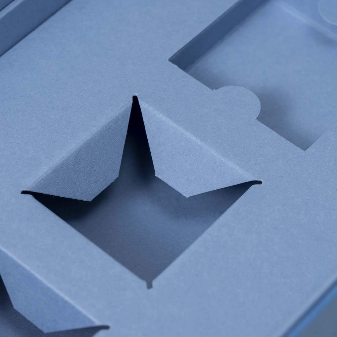 Teal VO1, Gift Box 1