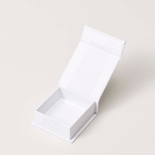 White VO1, Jewelry Box, Paper 4